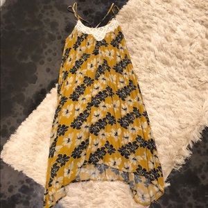 Floral midi dress 🌙